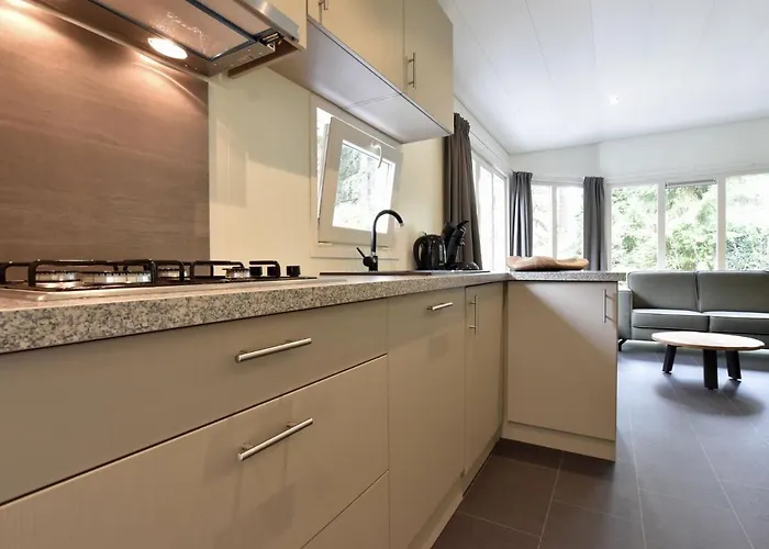 Stylish In Woods * Vorden