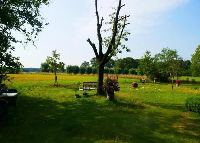 Holiday home Stylish In Woods