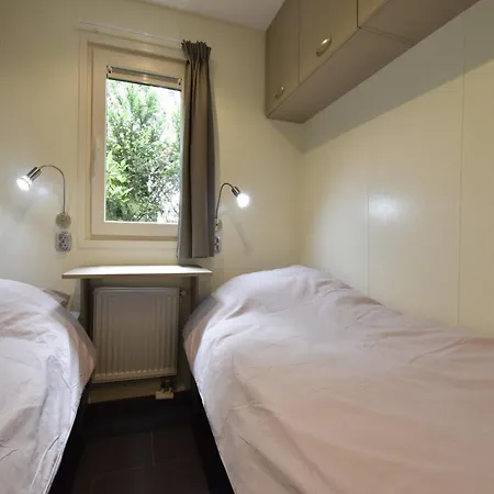 Stylish In Woods * Vorden