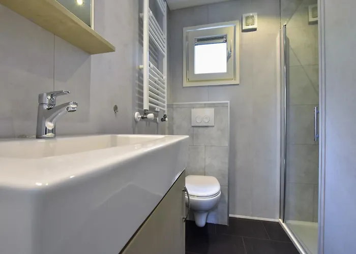 Stylish In Woods Vorden